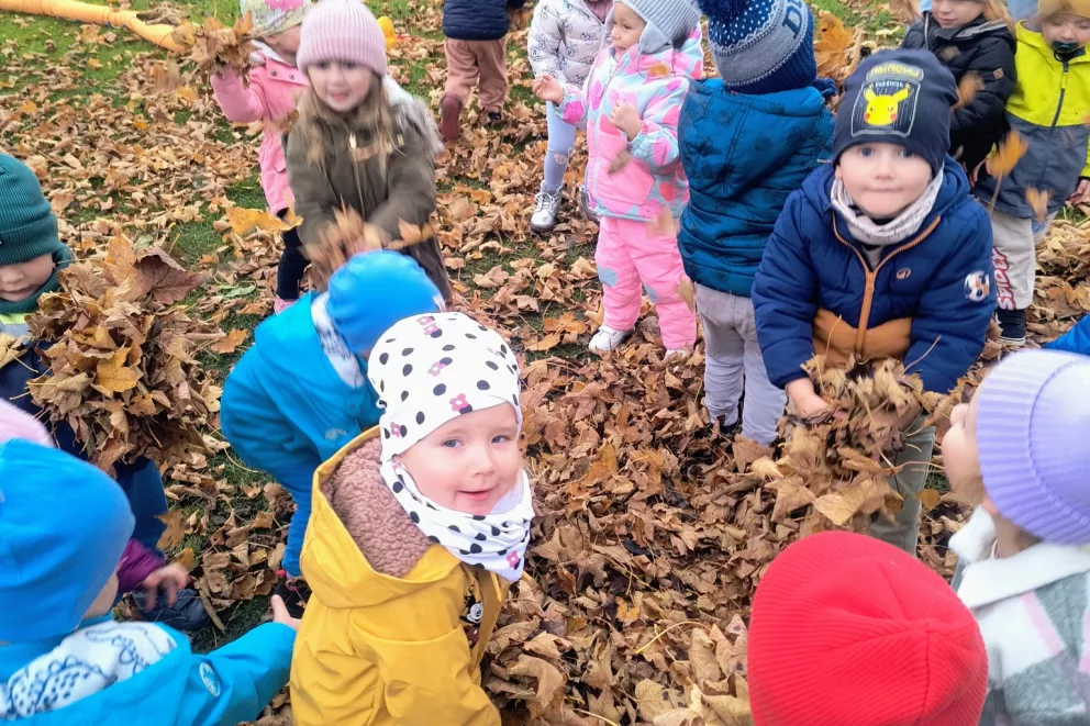 Jesienne zabawy na świeżym powietrzu